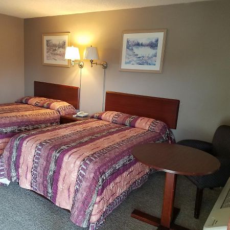 Midwest Inn Paoli Extérieur photo